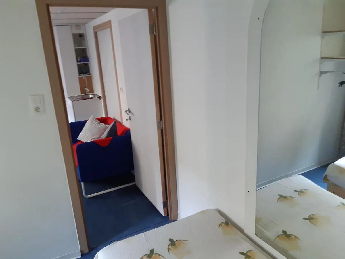 Casa Enrico Apartamento Antuérpia Quarto em Acomodações Particulares